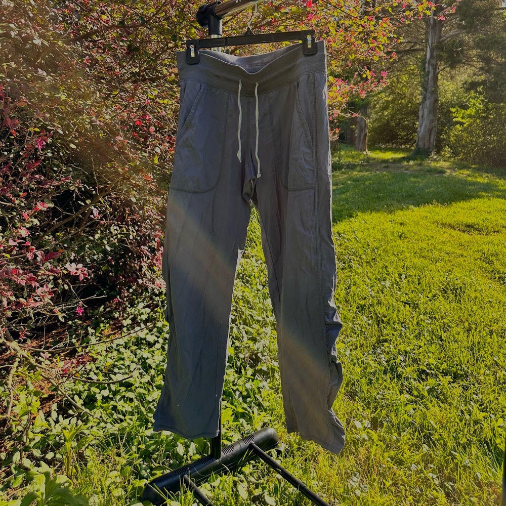 Champion Womens M Elastic Waist Drawstring Outdoor Pants Gray